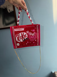 KIT KAT POUCH/BAG