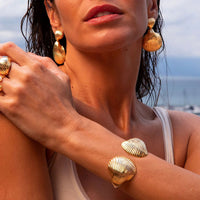 The Shell Bracket – Natural Ocean-Inspired Sterling Silver Wristlet