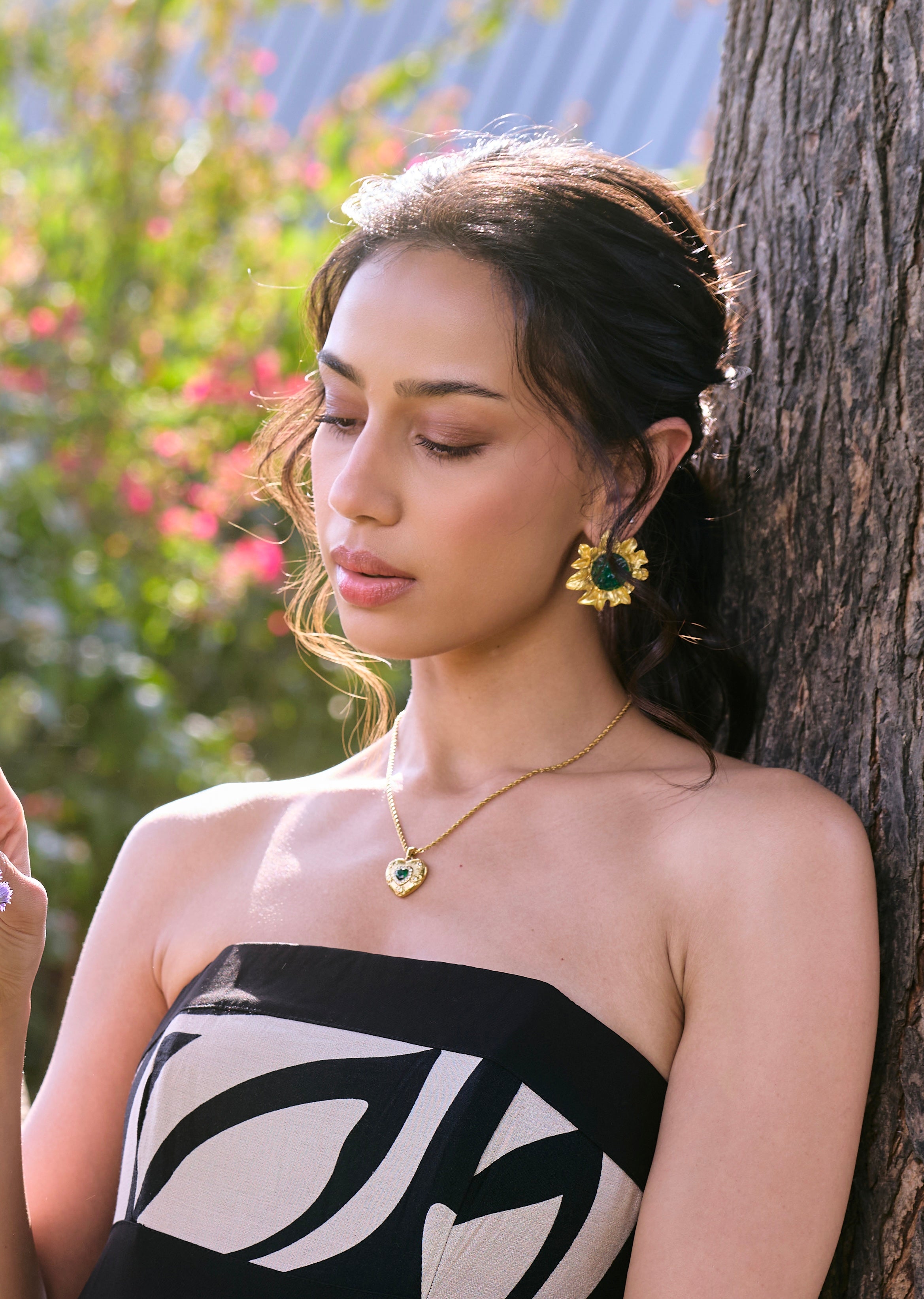 Emerald Flora Earrings – Elegant Green Floral Statement