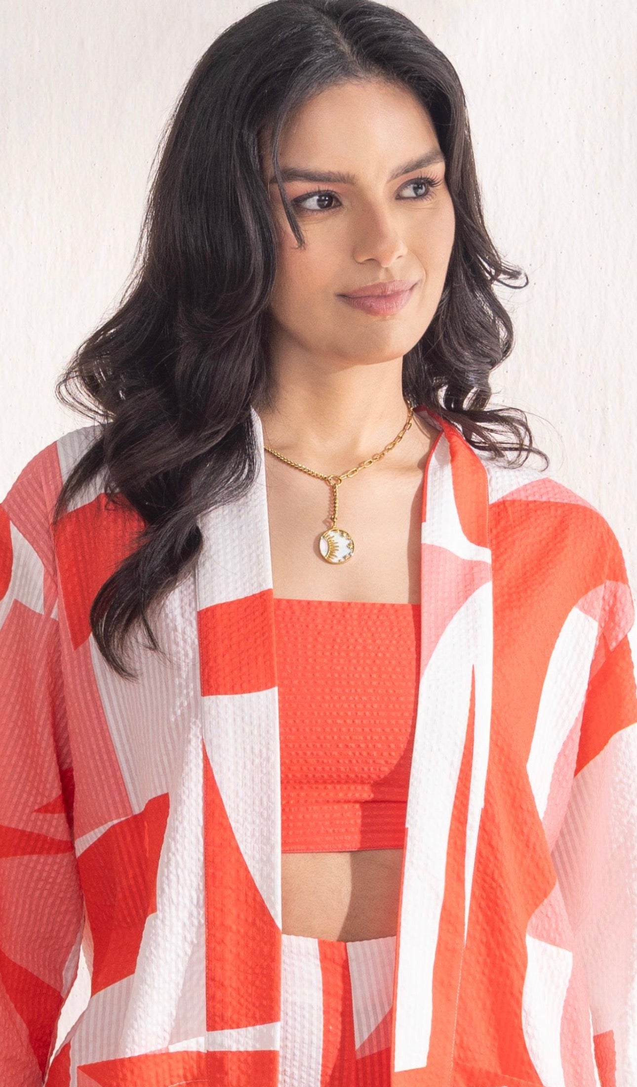 Shine Bright Pendant – Elegant Gold Plated Pendant for Women