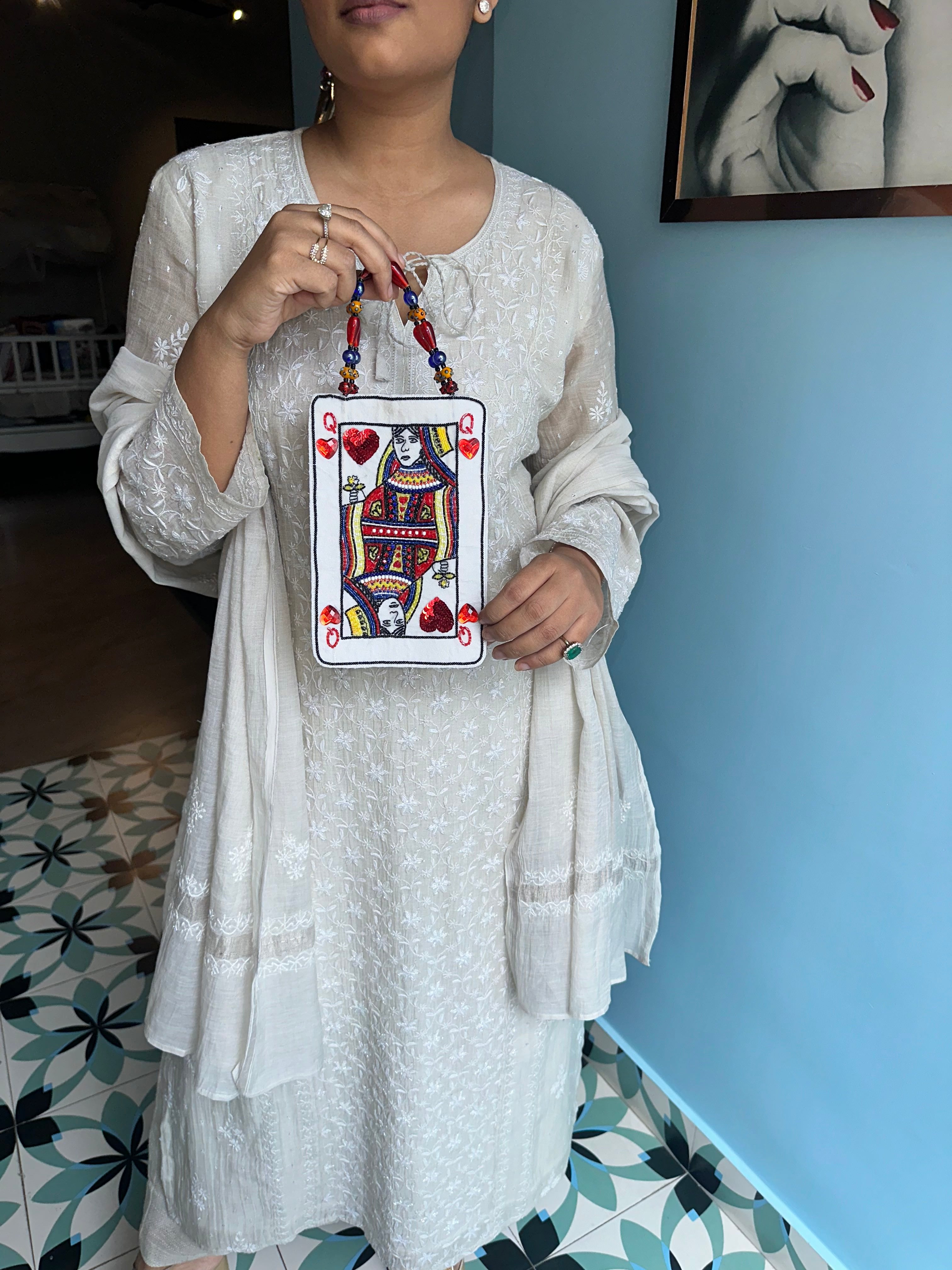 Begum Bag – Queen of Hearts Edition
