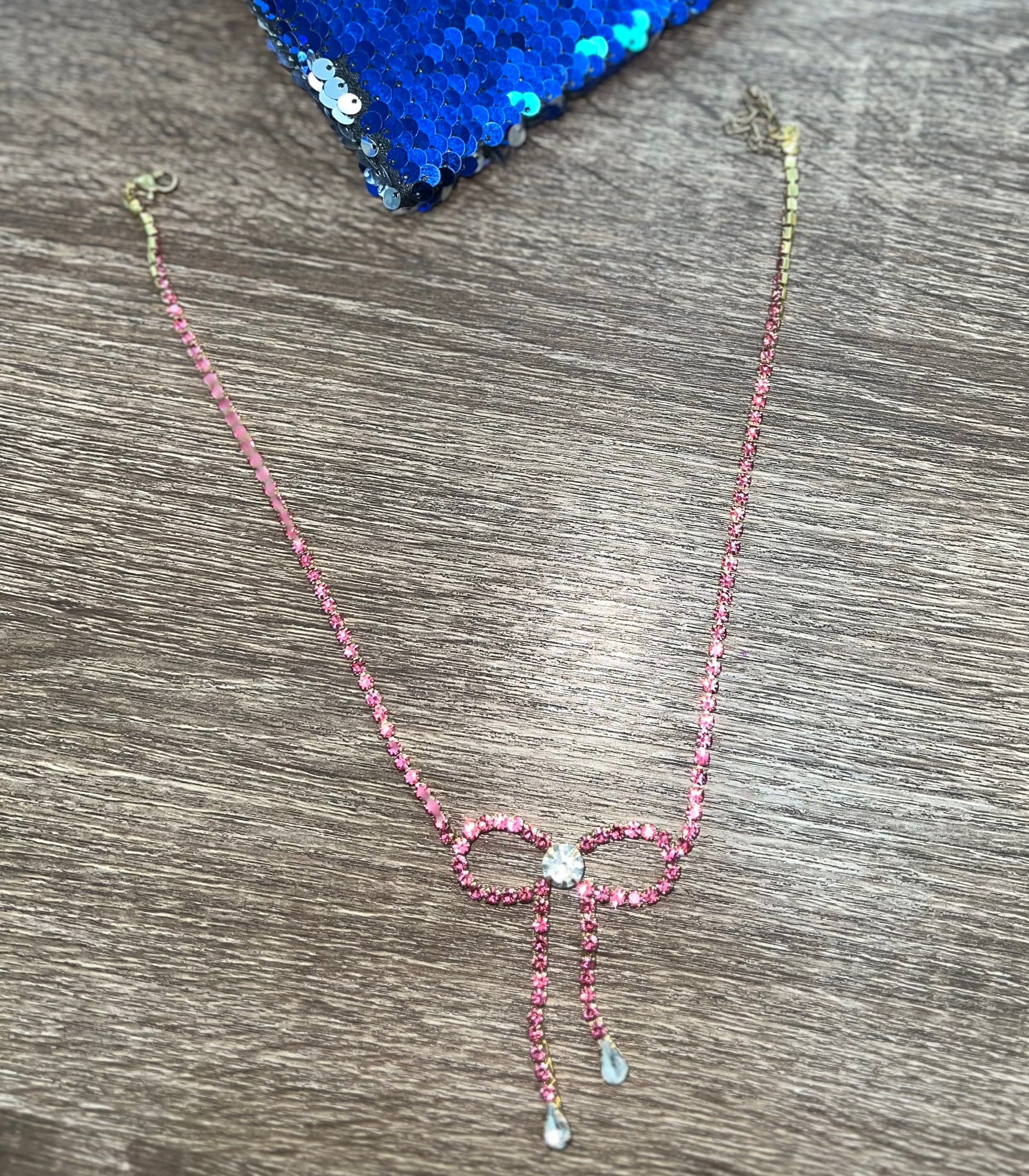 Just Go With The Bow pink earrings